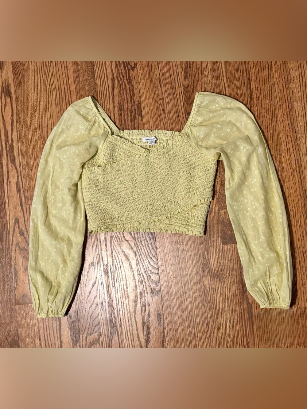American Eagle Floral Smocked Long-Sleeve Crop Top Blouse Size S